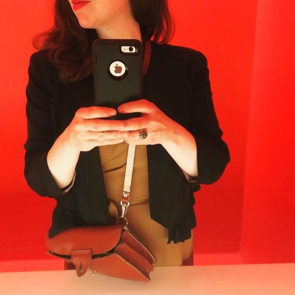 Meet your Posher, Casey - Picture 1 of 1